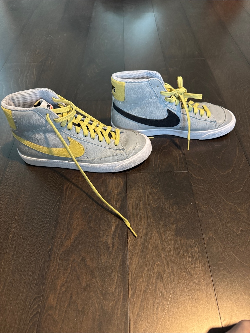 Nike Women's High-Top Sneakers in Light Gray with Yellow and Black Accents